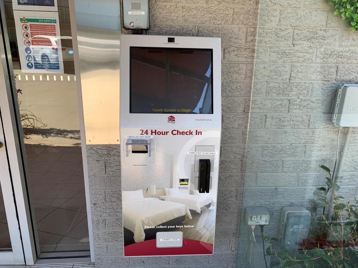 Crest Motor Inn Queanbeyan Εξωτερικό φωτογραφία