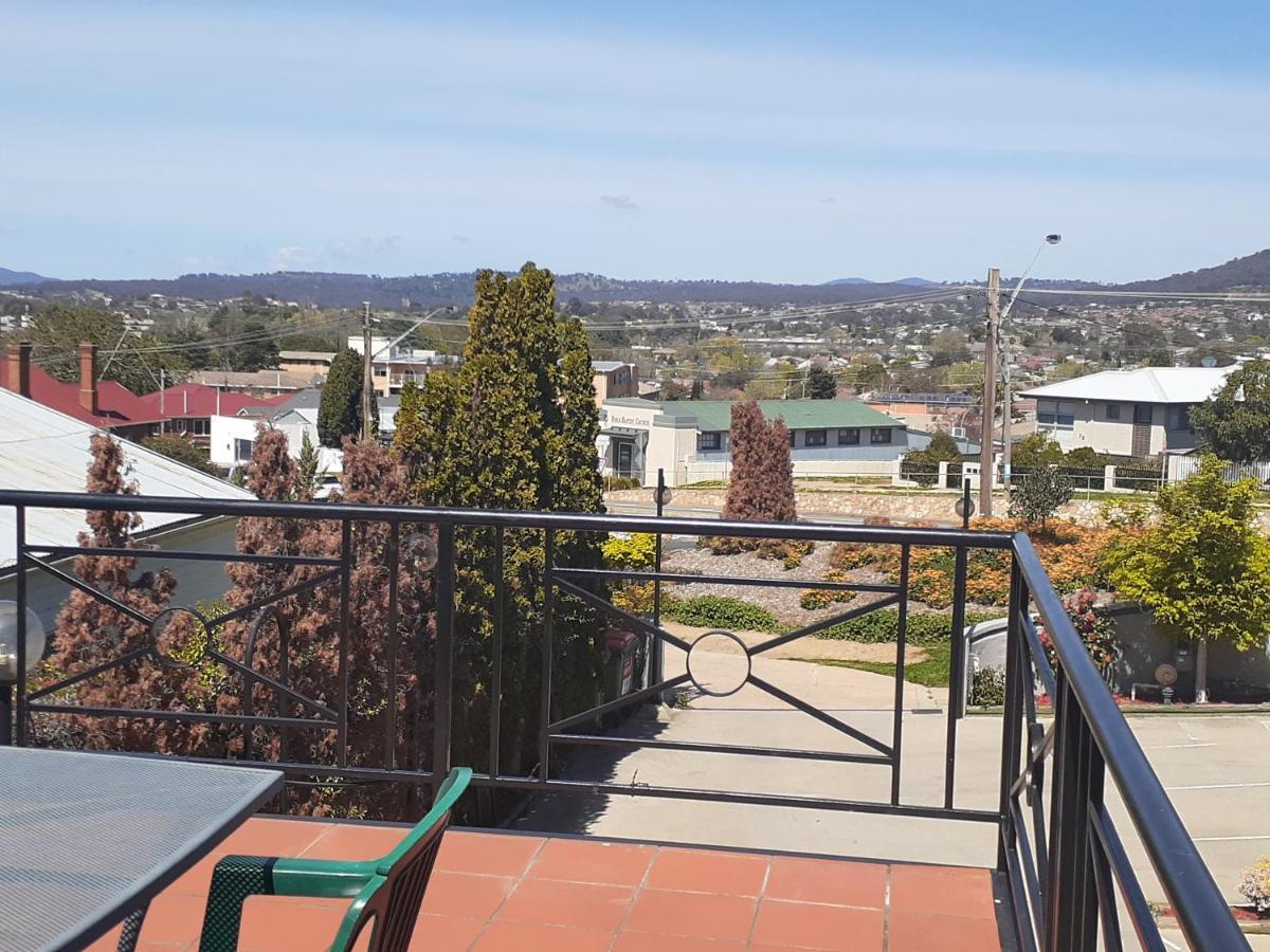 Crest Motor Inn Queanbeyan Εξωτερικό φωτογραφία