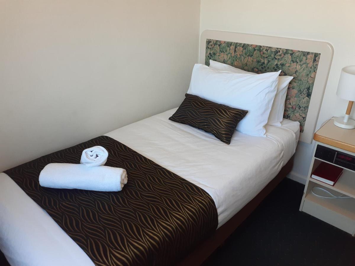 Crest Motor Inn Queanbeyan Εξωτερικό φωτογραφία