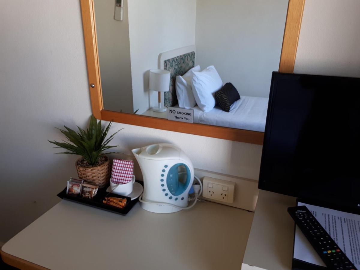 Crest Motor Inn Queanbeyan Εξωτερικό φωτογραφία