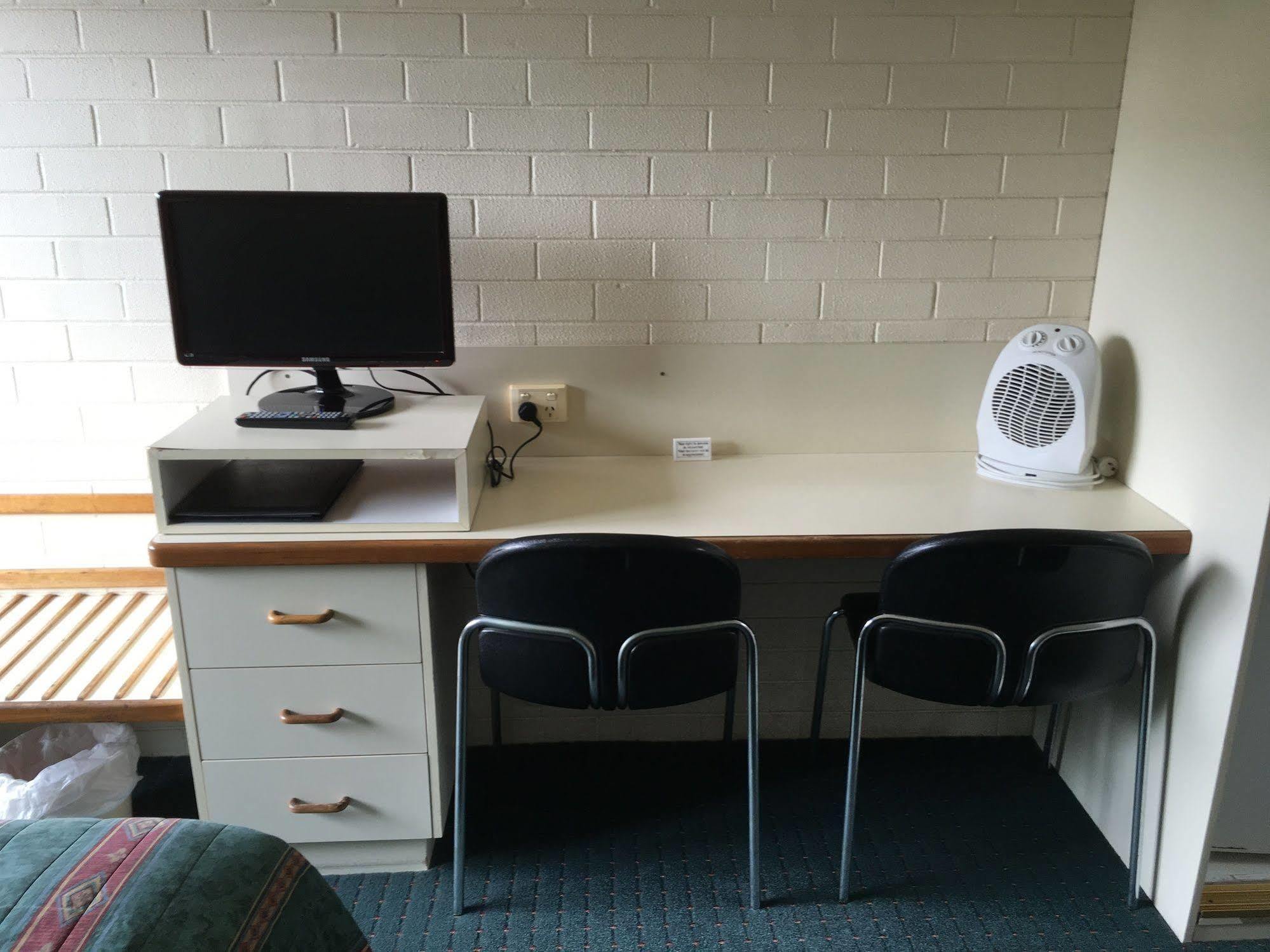 Crest Motor Inn Queanbeyan Εξωτερικό φωτογραφία